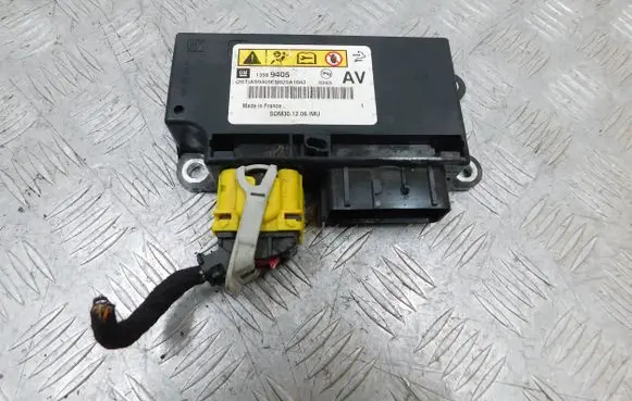 Opel Adam Airbag control unit/module 13589405 SDM301206JM AS9405EN025A1643