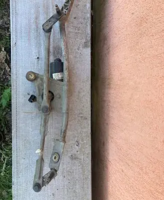 Volvo S60 Front wiper linkage and motor 09151848 404775