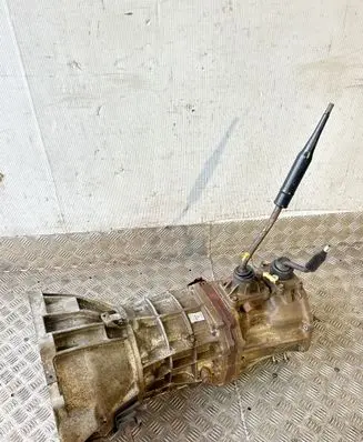 Manual 5 speed gearbox