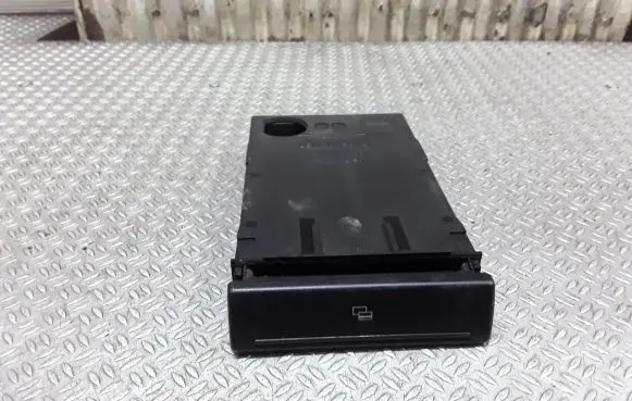 Audi A6 S6 C5 4B Dashboard storage box/compartment 4B0941561A