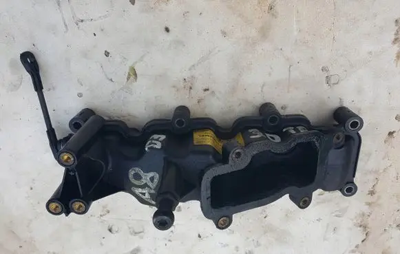 Audi A8 S8 D3 4E Intake manifold 059129712N