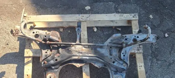 Volkswagen Golf IV Front subframe