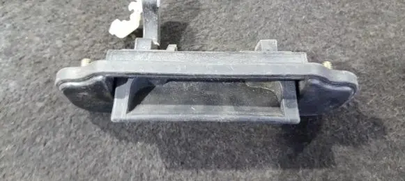 Mazda 323 F Tailgate/trunk/boot exterior handle