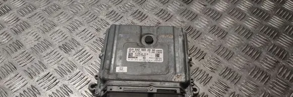 Mercedes-Benz E W212 Engine control unit/module A6429002900
