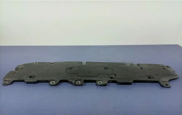 Volvo S90, V90 Front underbody cover/under tray 31383649