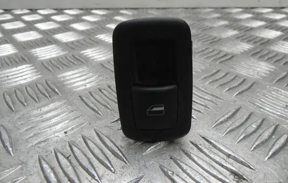 Jeep Grand Cherokee Electric window control switch 68085690AB T9109