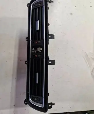BMW 7 F01 F02 F03 F04 Dash center air vent grill 9115860 6505007
