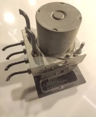 Audi A6 S6 C6 4F ABS Pump 4F0910517AK 4F0614517AT