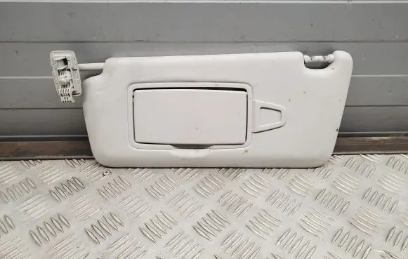 Mercedes-Benz GLA W156 Sun visor A1768100310
