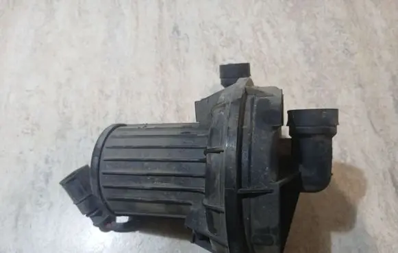 Audi A6 S6 C6 4F Secondary air pump 078906601G