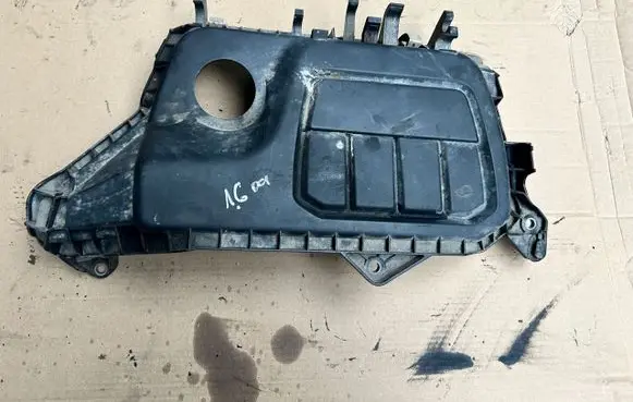 Renault Trafic III (X82) Engine cover (trim) 175813123R