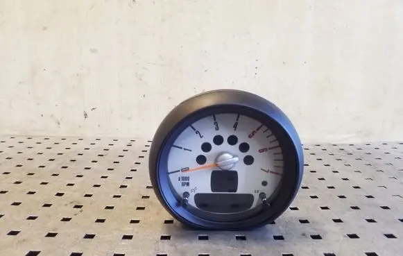 Mini Cooper Countryman R60 Speedometer (instrument cluster) 9260578
