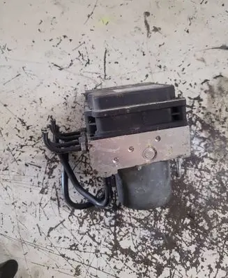 Citroen C5 ABS Pump 9663887780