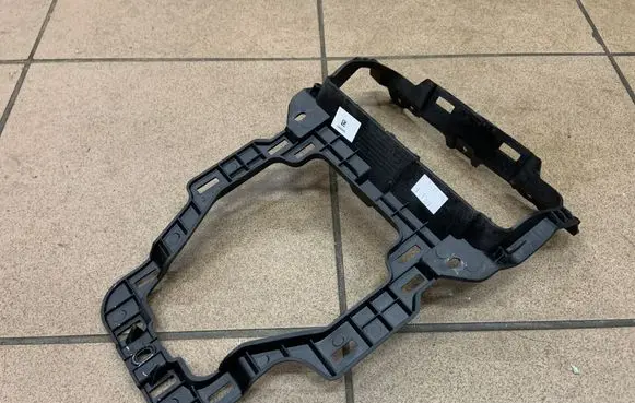 Ford Edge II Radio/GPS head unit trim FT4BR042B60AE