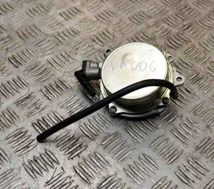 BMW 1 F20 F21 Vacuum pump 704625010 7625260