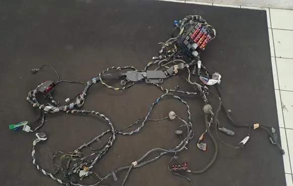 Ford Transit Courier Other wiring loom ET7614A005 8V5114A390CB