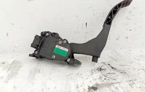 Skoda Roomster (5J) Accelerator throttle pedal 6Q0721503M