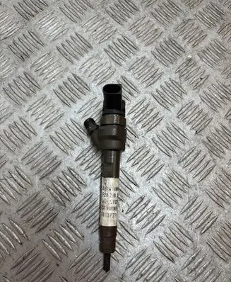BMW 1 F20 F21 Fuel injector 7810702 0445110617