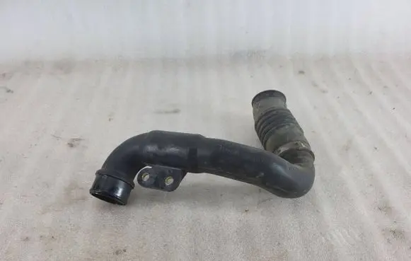 Mazda 626 Intercooler hose/pipe RF2A13331