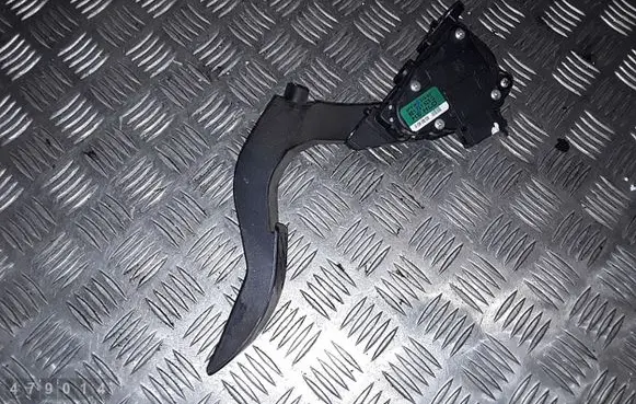 Audi A4 S4 B7 8E 8H Accelerator throttle pedal 8E1721523G