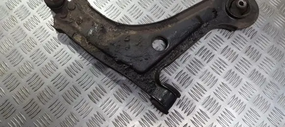 Chevrolet Lacetti Front lower control arm/wishbone