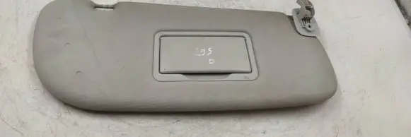 Seat Alhambra (Mk1) Sun visor 857552