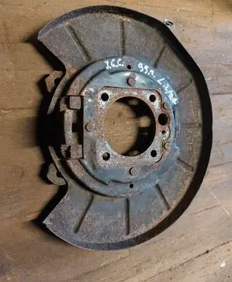 Jeep Grand Cherokee (WJ) Rear brake disc plate dust cover 