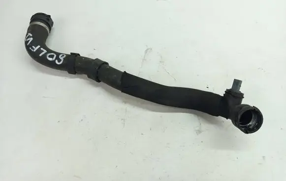Engine coolant pipe/hose