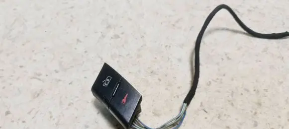 Audi A6 S6 C5 4B Central locking switch button 4B1962107