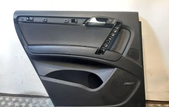 Audi Q7 4L Rear door card panel trim 4L0867305B 4L0863981