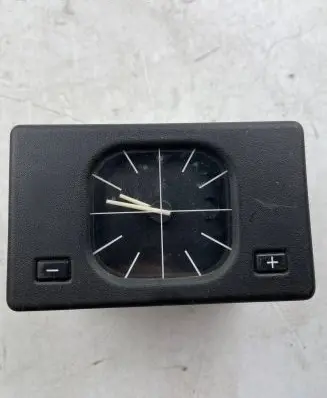 BMW 7 E32 Screen/display/small screen 62131374282 1374282