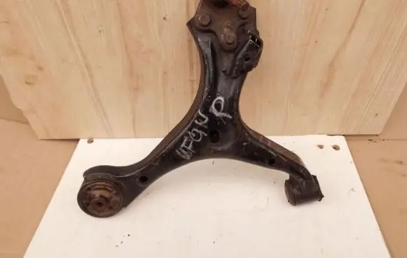 Honda Civic IX Front control arm 65566556
