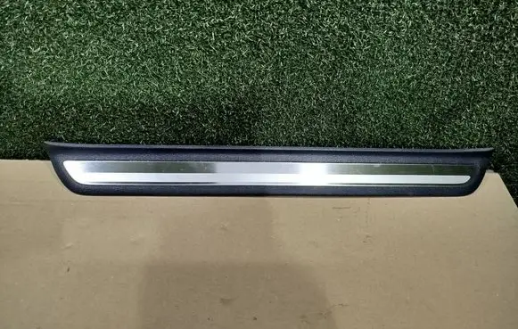 KIA Pro Cee'd III Front sill trim cover 85874J7000 85873J7000
