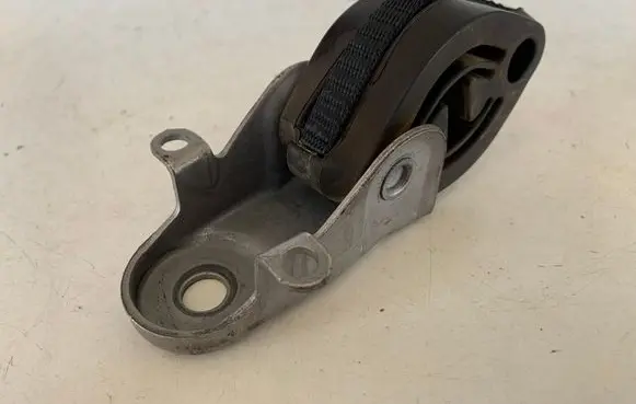 Audi Q5 SQ5 Muffler mount bracket/holder 80A253144D 4M0253147C