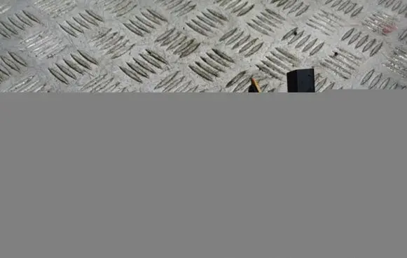 Audi A4 S4 B8 8K Fuel injector