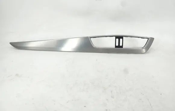 Mercedes-Benz C W204 Dashboard glove box trim A2046807071 A43926