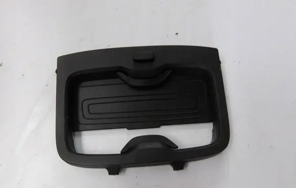 Opel Grandland X Glove box