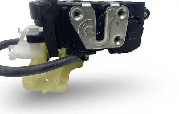 KIA Sportage Coupe door lock (next to the handle) 813103U000