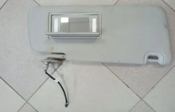 Dodge VAN RAM Sun visor 156046401