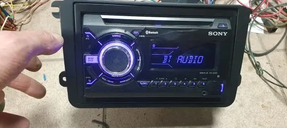 Volkswagen Golf Plus Radio/CD/DVD/GPS head unit SONY WX900BT 2DIN