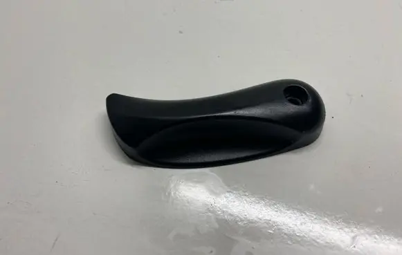 BMW 5 E60 E61 Engine bonnet (hood) release handle 22339910