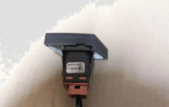 Citroen C4 I Picasso ESP (stability program) switch 96553138ZD