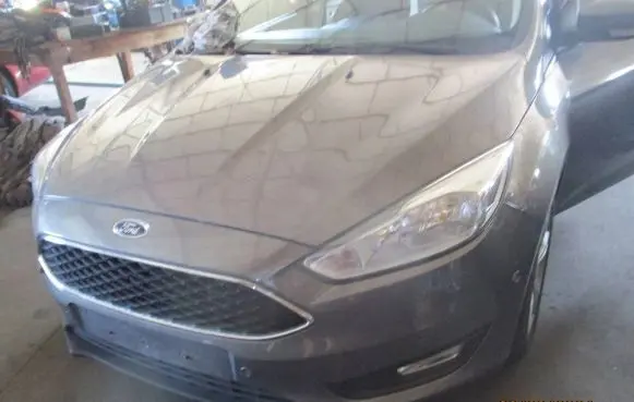Ford Focus Front piece kit 
