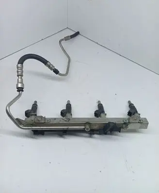 BMW 3 E90 E91 Fuel main line pipe