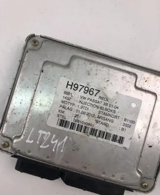 Volkswagen PASSAT B5 Engine control unit/module ECU 038906019CQ 0281010941