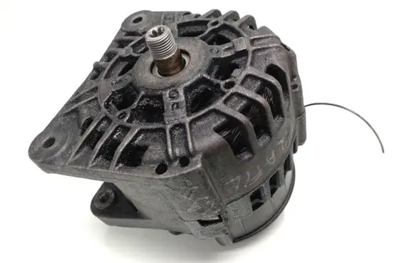 Opel Vivaro Generator/alternator SG12B108