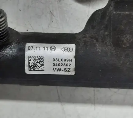 Skoda Roomster (5J) Fuel pressure regulator 03L089H 0402302