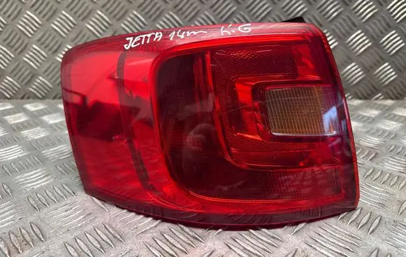 Volkswagen Jetta VI Rear/tail lights 5C6945095E