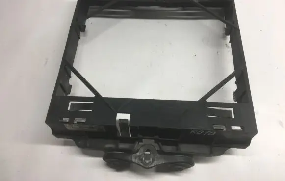 BMW 7 F01 F02 F03 F04 Radiator support slam panel bracket 17107572543 7572543