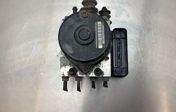 Audi A3 S3 8P ABS Pump 10096003603 21H6B0474S 00005305G1